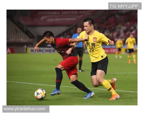 2013年广州恒大与浦和红钻精彩对决全场录像回顾与分析