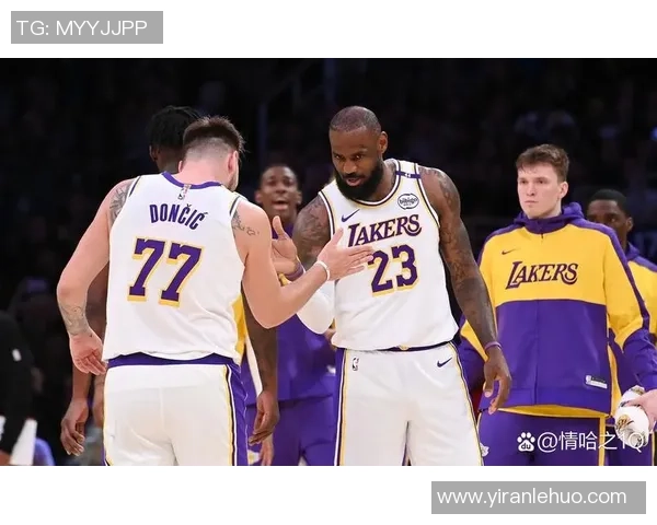 2020年8月7日湖人对火箭精彩比赛录像回顾与分析